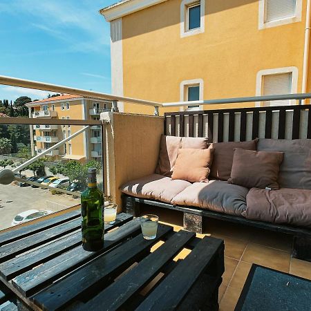 T2 Tout Confort Proche Centre Hyeres & Plages Екстериор снимка
